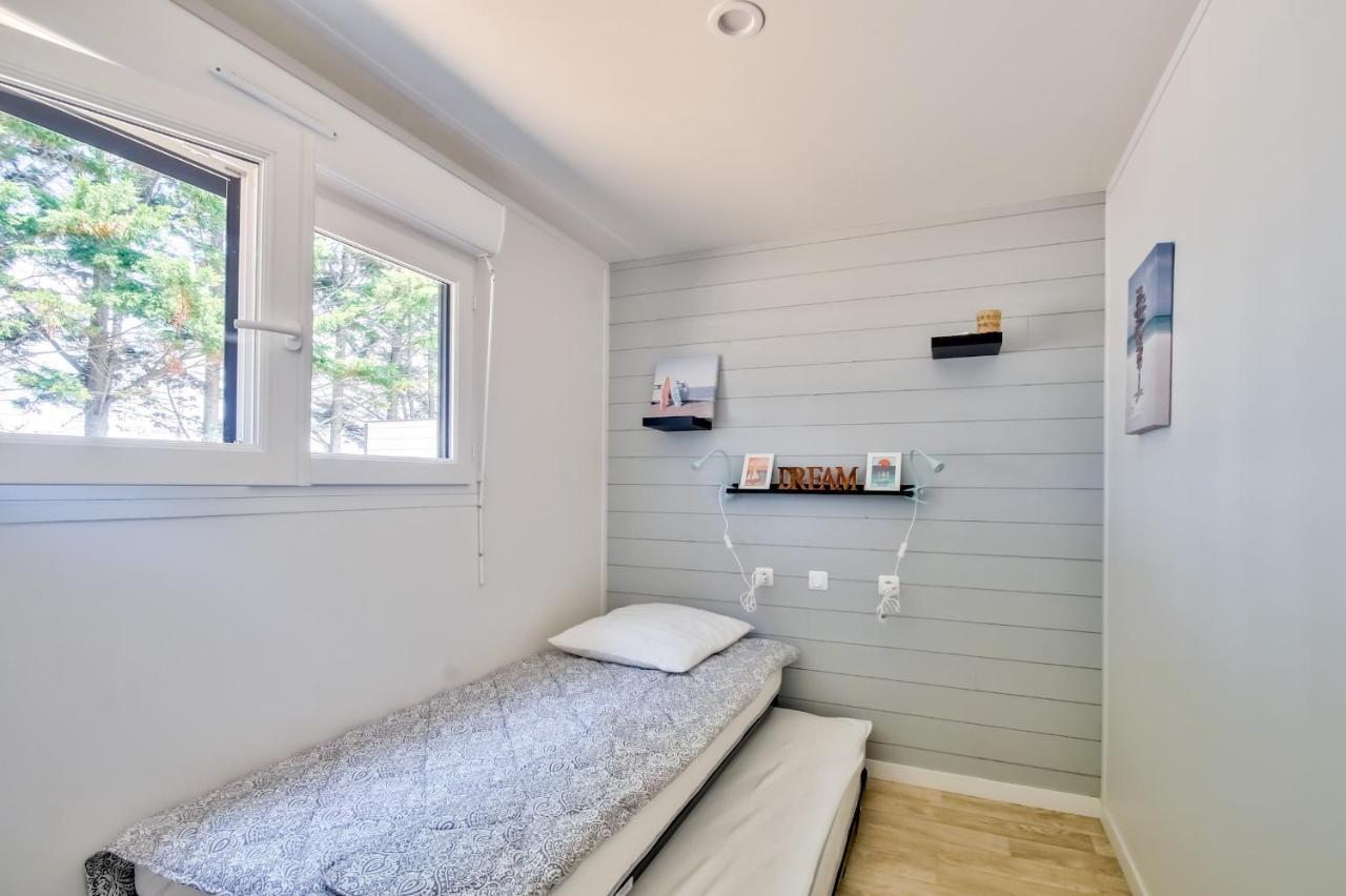 Chalet Pour 8 Dans Residence Avec Piscine Chauffee Brétignolles-sur-Mer Eksteriør bilde